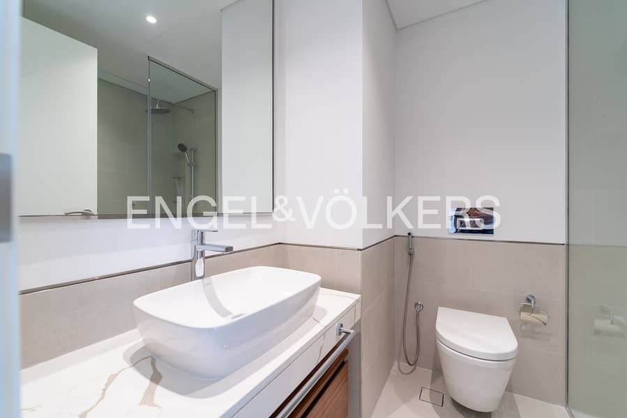 Stylish | Corner Unit | 2 Parking Slot - Image 19