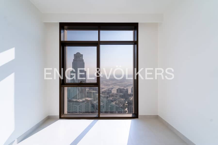 High-Floor Living with Stunning Lagoon Views - Image 10