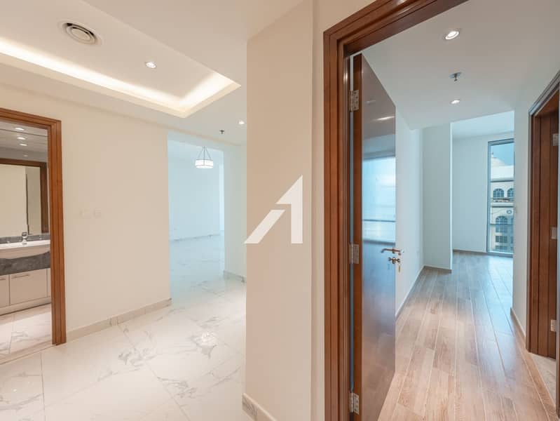 Vacant | En suite Maids Room | Pool and Sea Views