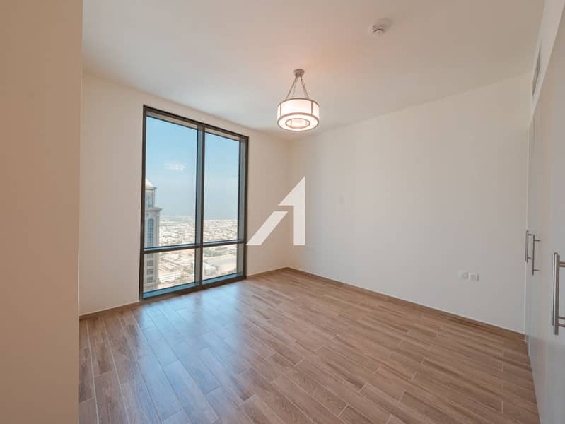 Vacant | En suite Maids Room | Pool and Sea Views