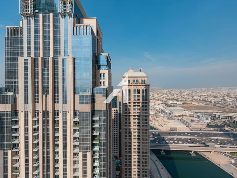 Vacant | En suite Maids Room | Pool and Sea Views - Image 28