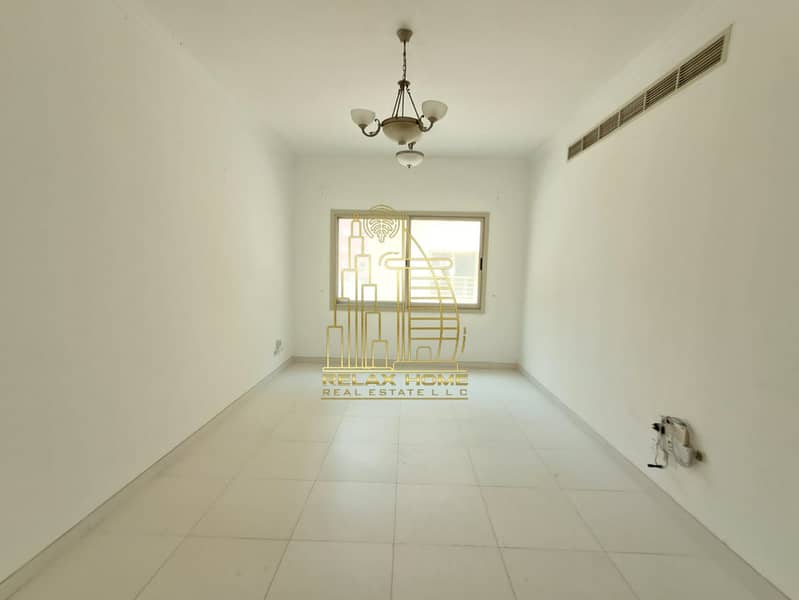 Spacious 2BHK | Amazing Layout| Perfect for Family Living - Image 6