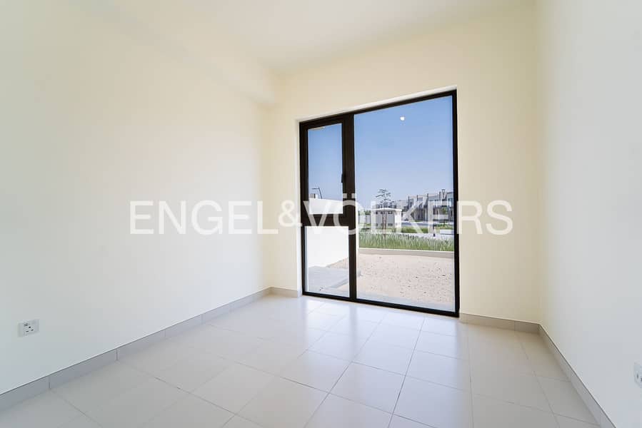 Corner Villa | Big Plot | With Maids Room - Image 14