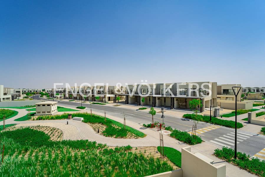 Corner Villa | Big Plot | With Maids Room - Image 24