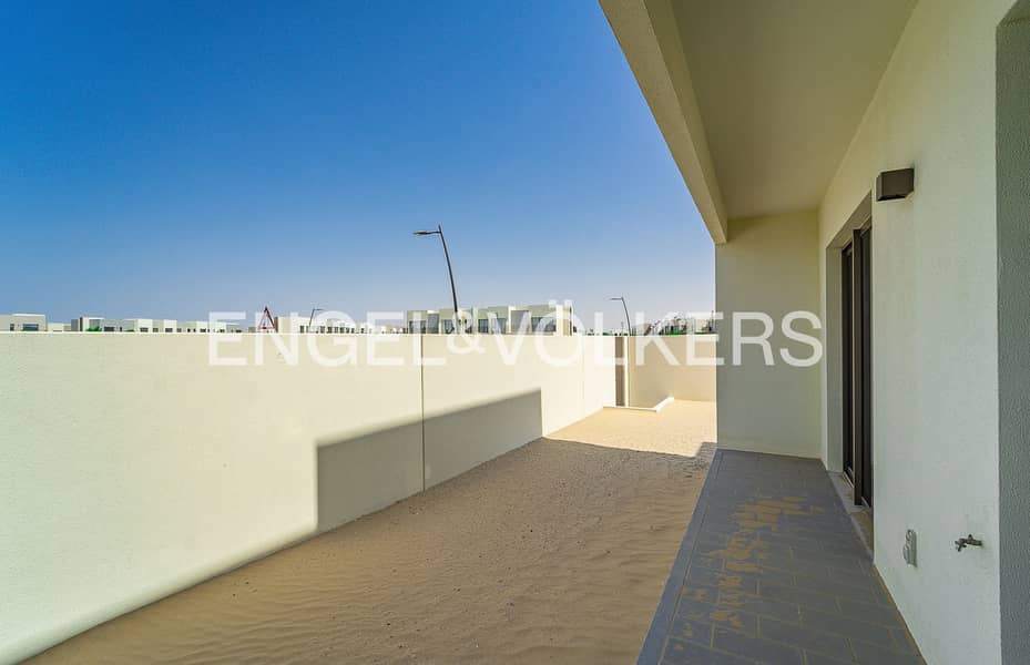 Corner Villa | Big Plot | With Maids Room - Image 26