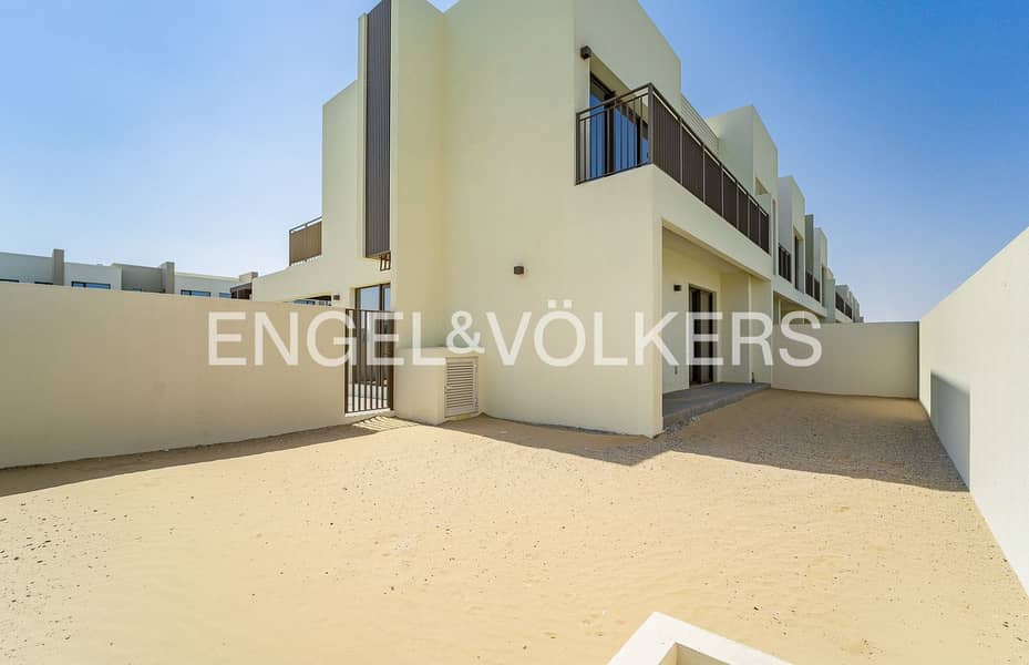 Corner Villa | Big Plot | With Maids Room - Image 29
