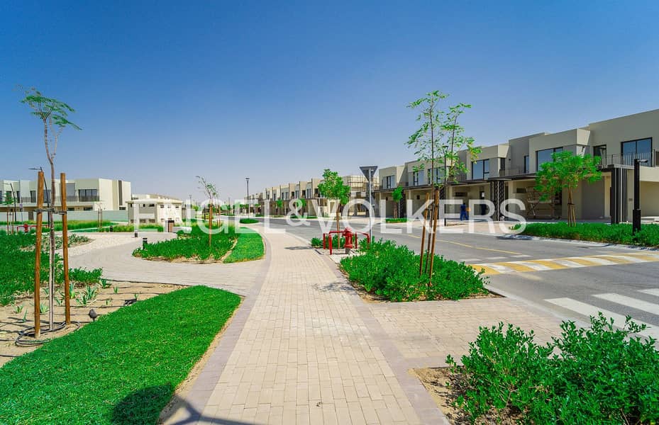 Corner Villa | Big Plot | With Maids Room - Image 34