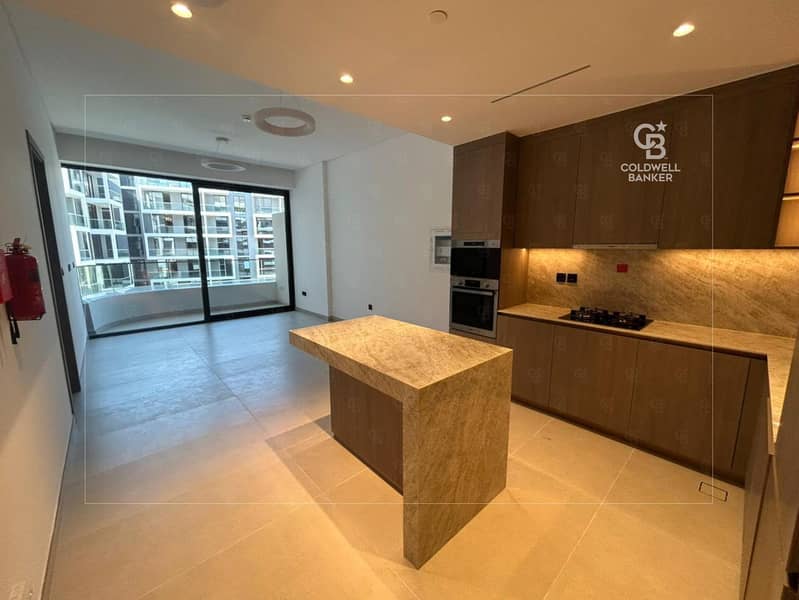 Pool View | Brand New | Study Room