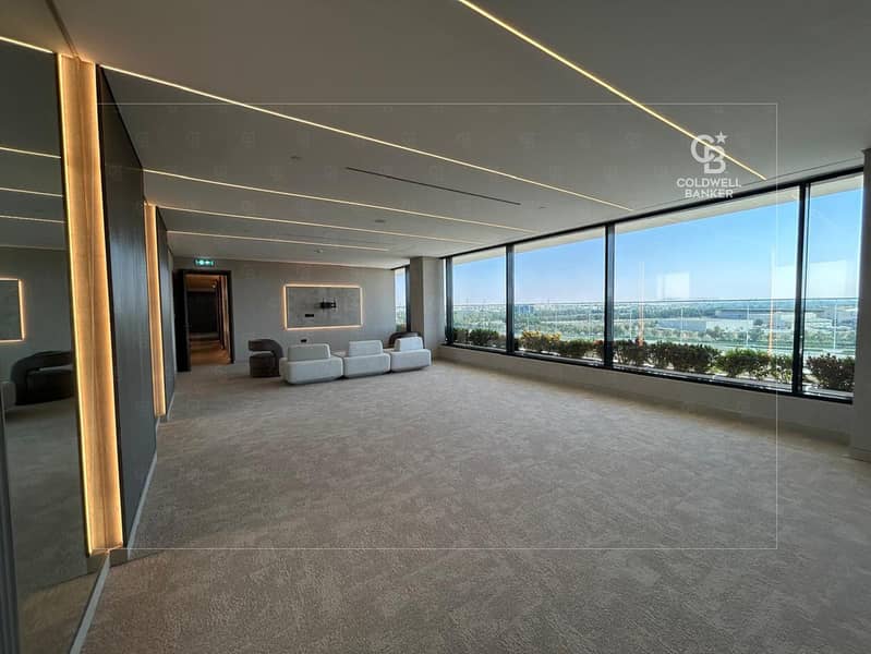 Pool View | Brand New | Study Room