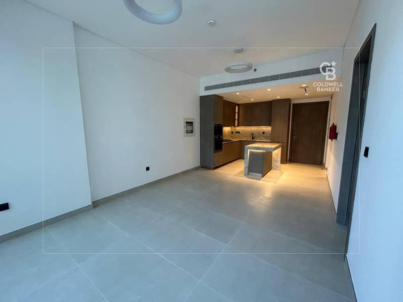 Pool View | Brand New | Study Room - Image 8