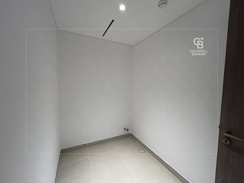Pool View | Brand New | Study Room - Image 16
