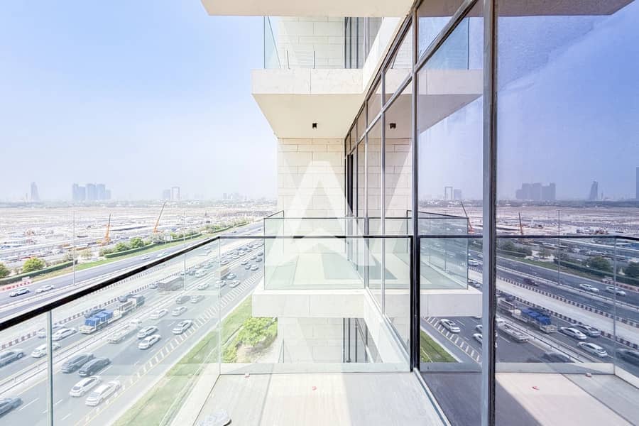 RESALE | FULLY FURNISHED BURJ KHALIFA VIEW |VACANT - Image 6