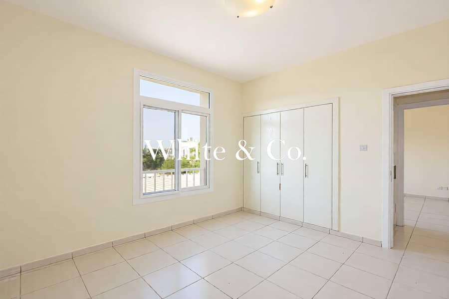 Type 2E | Lake View | 3Bed plus Maids - Image 11