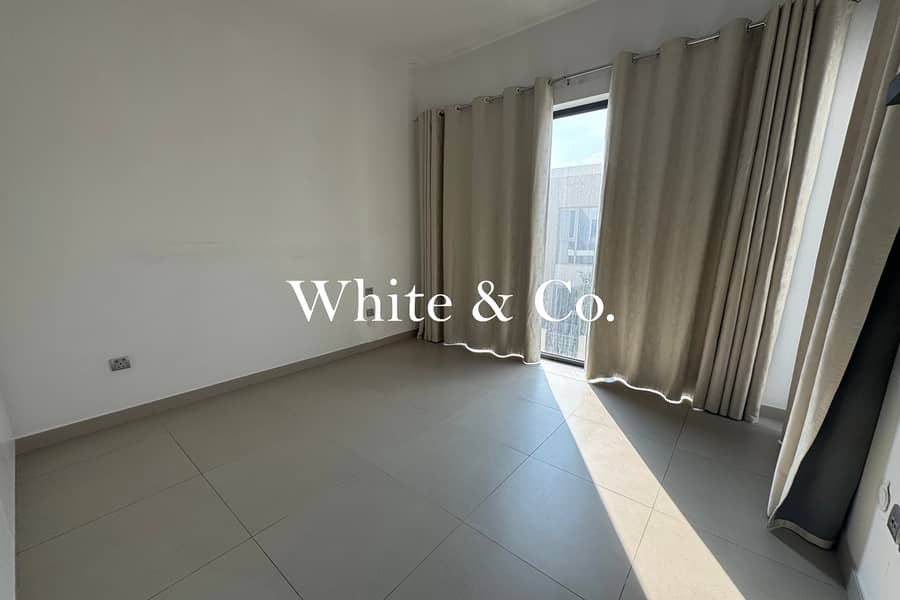 3 Bedroom | Close to Pool | Back to Back - Image 6