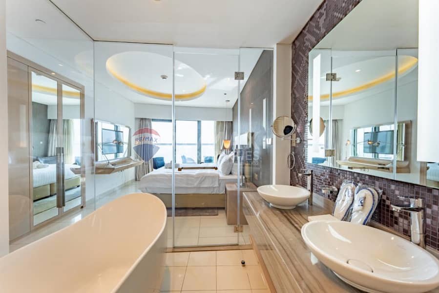 High Floor|Luxury with Huge LayoutNear|Dubai Mall - Image 15