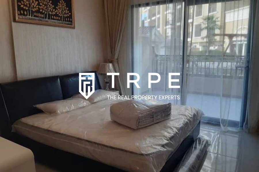 Community View | Fully Furnished | Vacant - Image 8