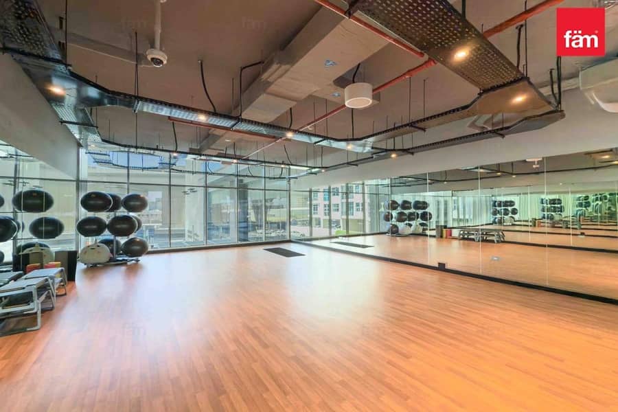 Multiple Options Vacant | Large Layout | Furnished