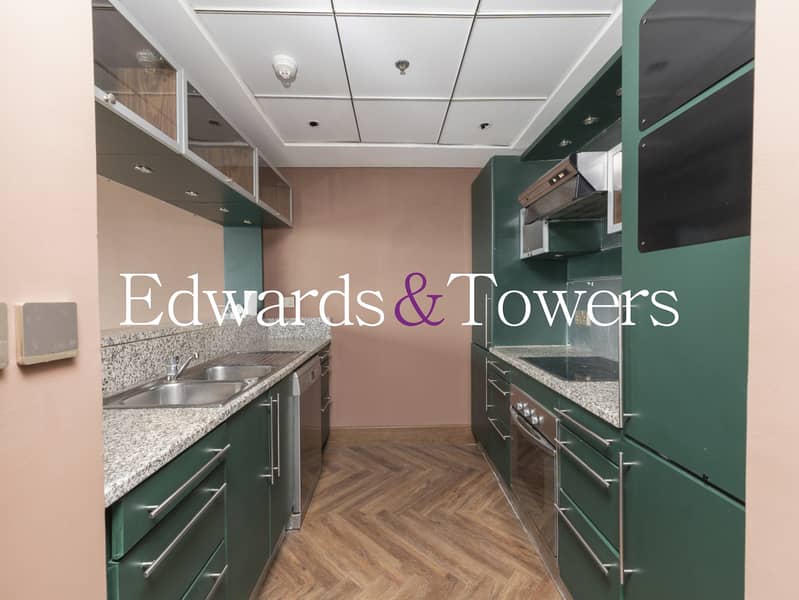 Marina View | Upgraded | Vacant |Unfurnished - Image 10