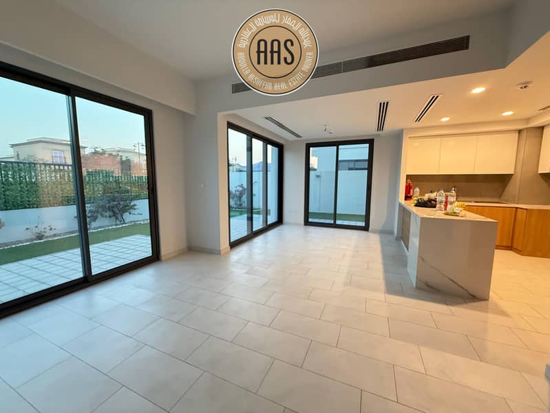 Single Row Luxury 4BR+Maid | Private & Peaceful | Only 210K