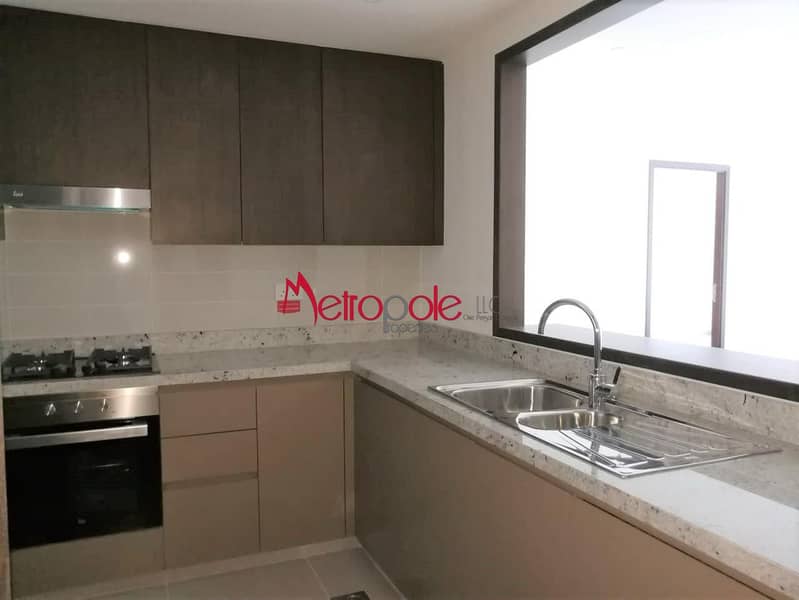 Prime Location | Vacant| Panoramic View| - Image 7