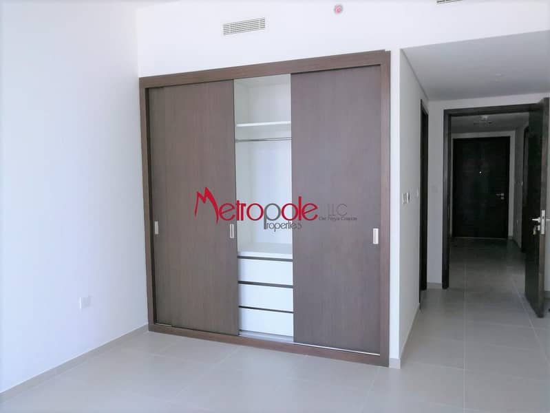 Prime Location | Vacant| Panoramic View| - Image 10