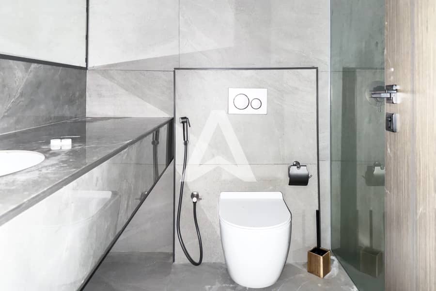 RESALE | FULLY FURNISHED BURJ KHALIFA VIEW |VACANT - Image 25