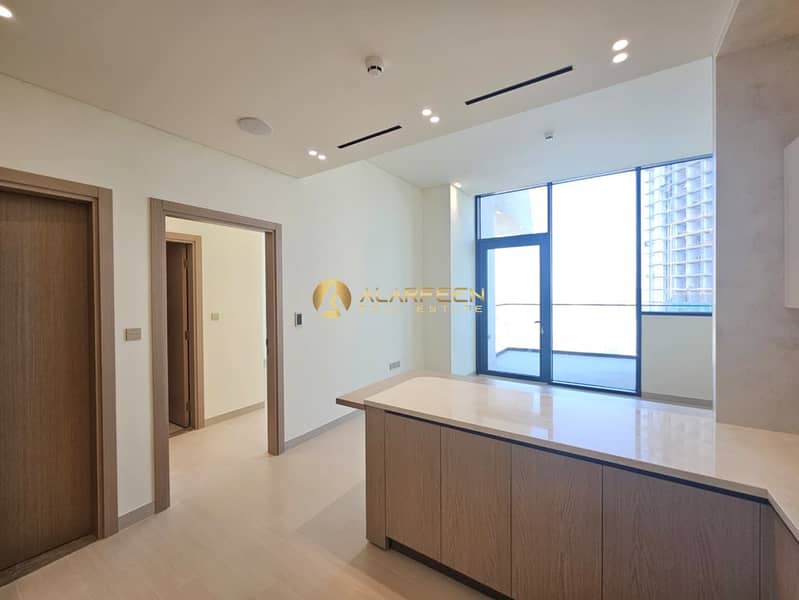 Spacious 1br | Private Pool | Fitted Kitchen