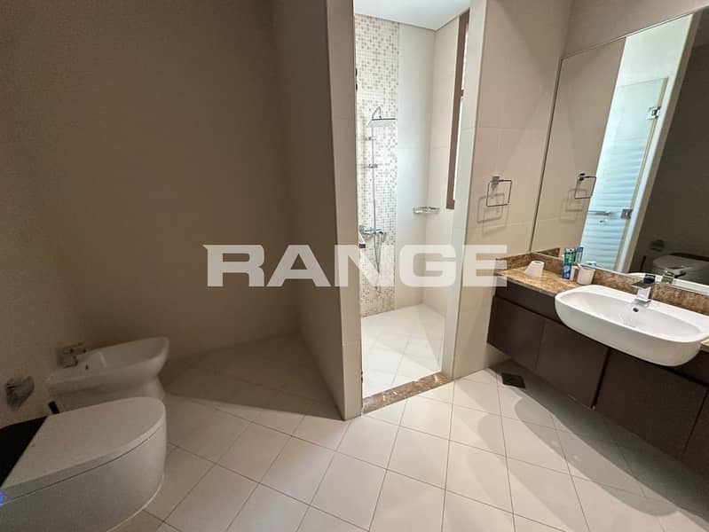 Unmatched 5BR Luxury Villa | Elevated Living - Image 39