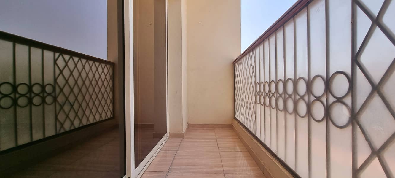 SPACIOUS 1 BHK BEHIND NEW GOLD SOUQ AL RAFFA - Image 6