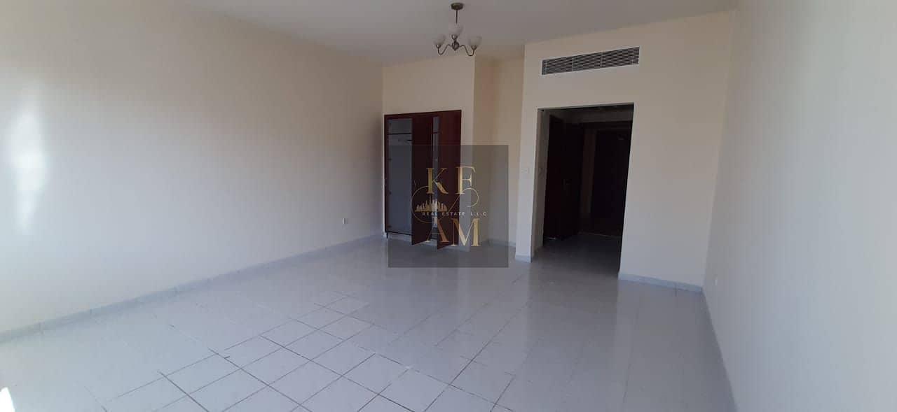 With Balcony | Studio | For Rent | England Cluster | Y25 | International City - Image 8