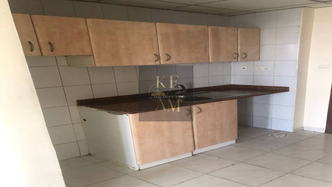 With Balcony | Studio | For Rent | England Cluster | Y25 | International City - Image 15