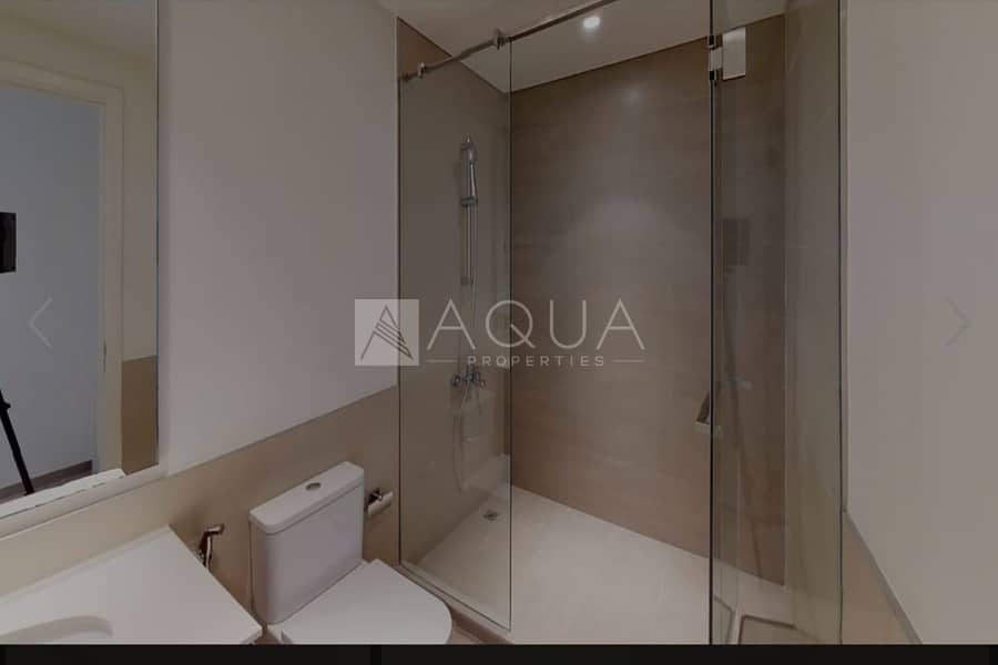 Spacious | Built in Kitchen | Unfurnished - Image 13