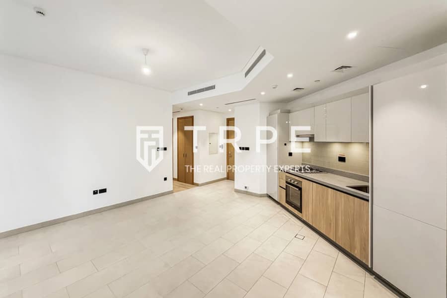 Lagoon View | Vacant | Prime Location