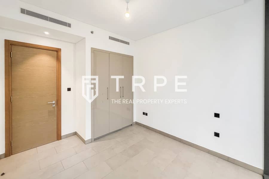 Lagoon View | Vacant | Prime Location - Image 6