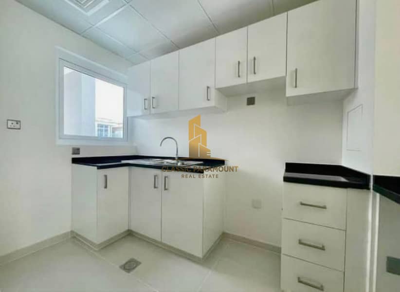 BACK TO BACK | PRIVATE GARDEN | SPACIOUS