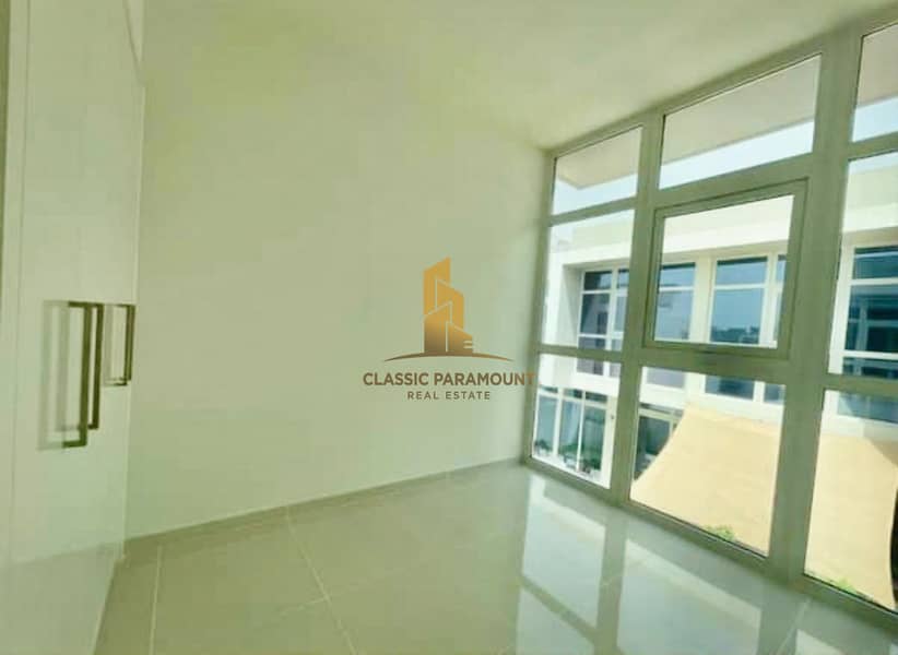 BACK TO BACK | PRIVATE GARDEN | SPACIOUS - Image 6