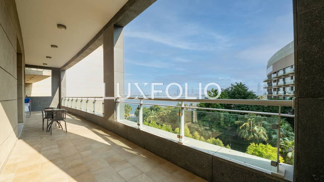 Huge 2 Bedroom + Maids l Vacant Now l Fully Furnished l Stunning Sea Views