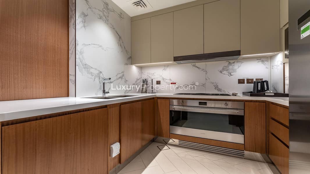 Furnished | Burj Khalifa View | Ready Now - Image 6