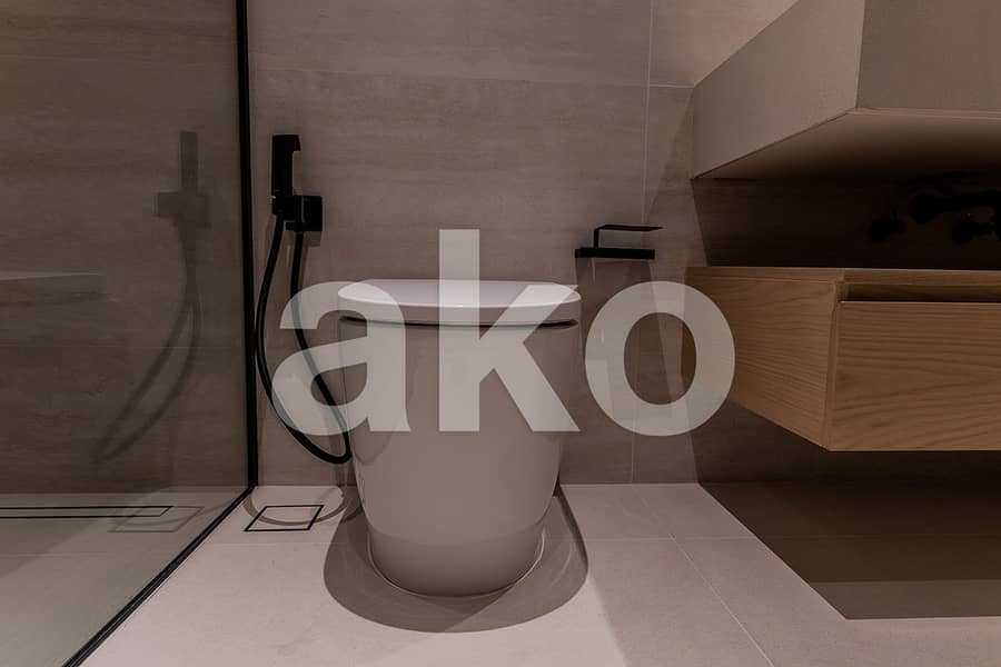 Below OP Highest Floor Fully Fitted Furnished - Image 34