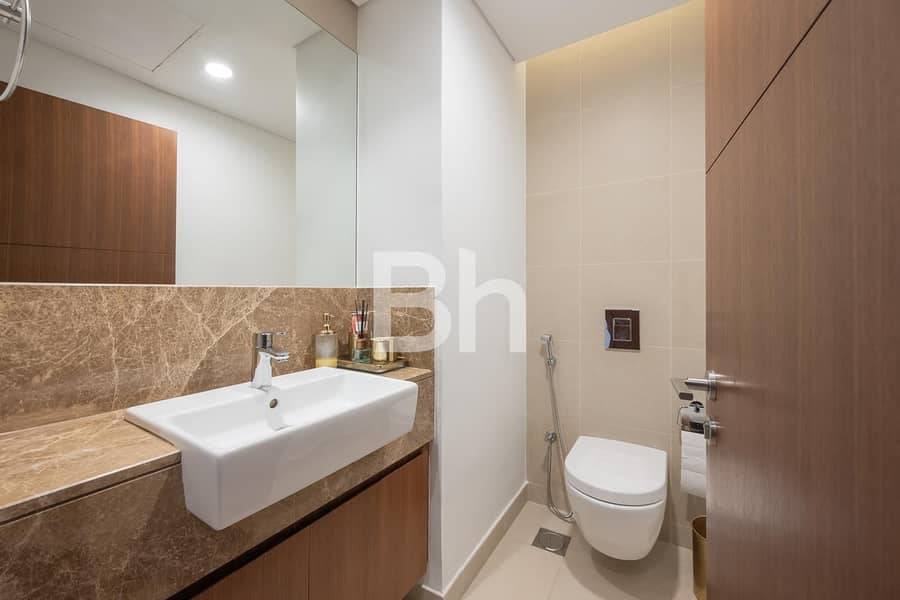 Exceptional Quality | GolfCourse View | Large Type