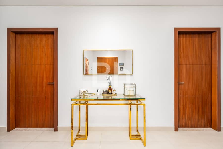 Exceptional Quality | GolfCourse View | Large Type