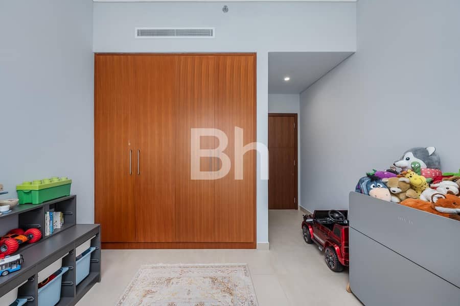 Exceptional Quality | GolfCourse View | Large Type - Image 11