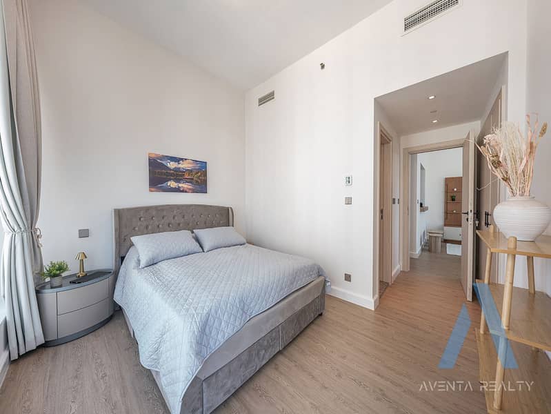 Furnished | Upgraded | Available Now - Image 11