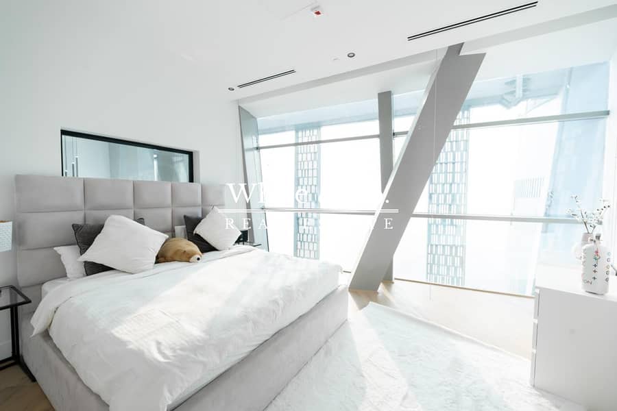 Upgraded | Furnished Penthouse | Duplex - Image 14