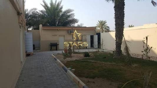 AED 700K AED 700K