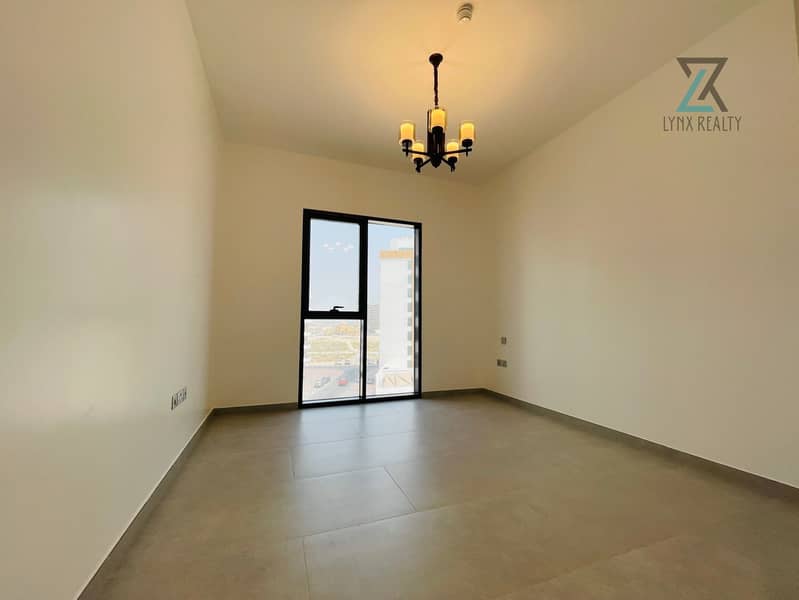 "Exquisite 1-Bedroom Apartment: Luxury Living in Nad al Hammar"