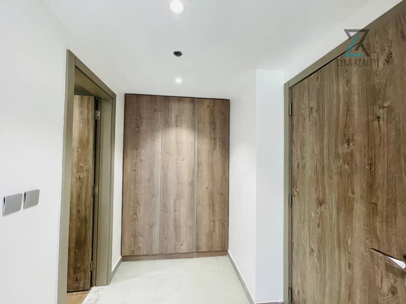 "Exquisite 1-Bedroom Apartment: Luxury Living in Nad al Hammar" - Image 6