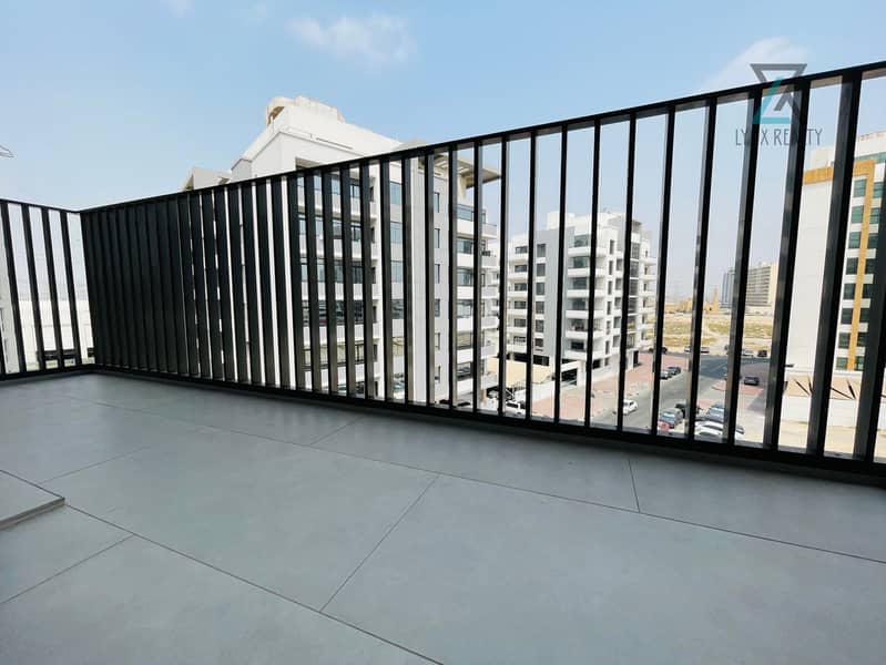 "Exquisite 1-Bedroom Apartment: Luxury Living in Nad al Hammar" - Image 8