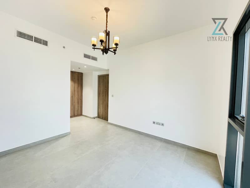 "Exquisite 1-Bedroom Apartment: Luxury Living in Nad al Hammar" - Image 13