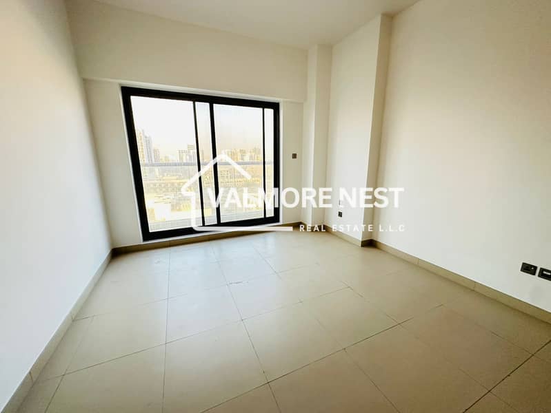 Bright & Spacious I Skyline view I Prime location